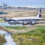 painted icelandic commercial airplanes