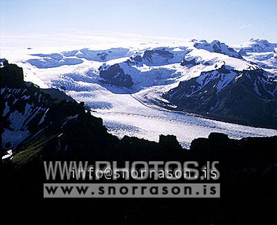 hs006000-01.jpg
Öræfajökull, Hvannadalshnjúkur
view to Iceland´s highest peak, Hvannadalshnjúkur