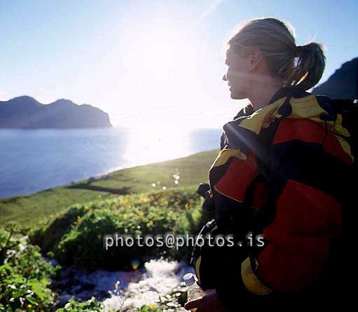 hs015495-01.jpg
kona, woman
göngumaður, hiker