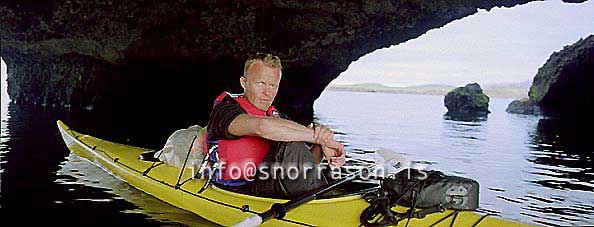 hs013034-01.jpg
Kayak ræðari, 
adventurer