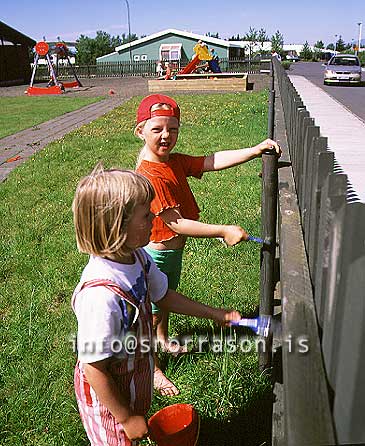 hs005717-01.jpg
börn, children