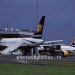 hs018069-01.jpg
flugvélar, flugvöllur, airplanes, airport, 
Keflavik airport. Leifsstöð