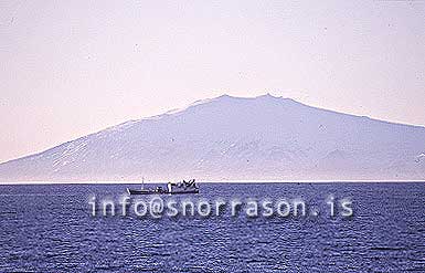 hs002250-01.jpg
Loðnuveiðar, á Loðnuveiðum, Snæfellsjökull, Faxaflói