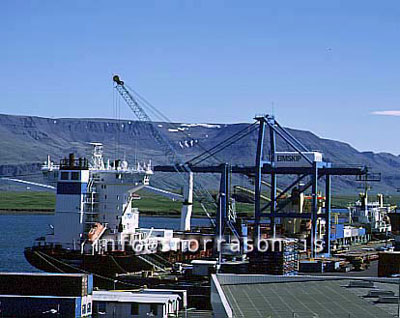 hs012747-01.jpg
Sundahöfn
from Sundahöfn, Eimskip freightliner