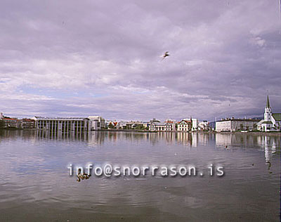 hs007919-01.jpg
Tjörnin