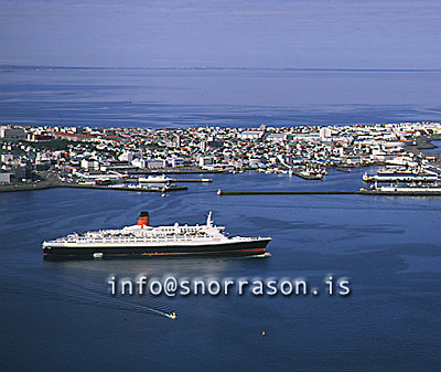 hs006528-01.jpg
útsýni yfir Reykjavíkurhöfn
view over Reykjavik Harbor, Queen Elisabeth 2