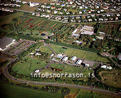 hs005763-01.jpg
Fjölskyldugarðurinn
fun park in Reykjavik