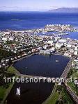 hs002601-01.jpg
Tjörnin og Ráðhúsið
view over the pond and cityhall