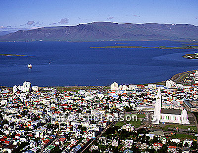 hs000281-01.jpg
Hallgrímskirkja og nágrenni
view over Hallgrimskirkja church