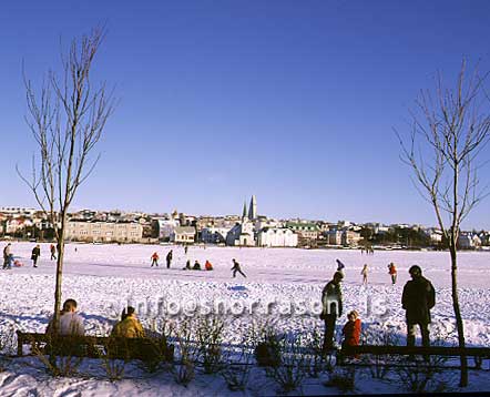 hs006296-01.jp
Tjörnin í Reykjavík