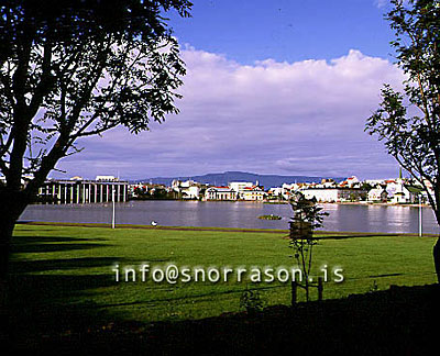 hs000040-01.jpg
Tjörnin, Miðbærinn, Hljómskálagarðurinn park