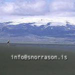 hs008573-01.jpg
maður á gangi, man walking, black sand, 
Ingólkfshöfdi