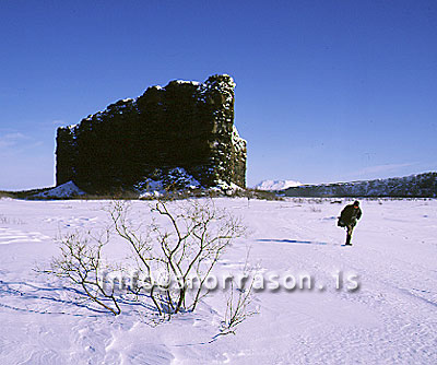 hs006282-01.jpg
maður á gangi, Ásbyrgi, 
man walking in snow