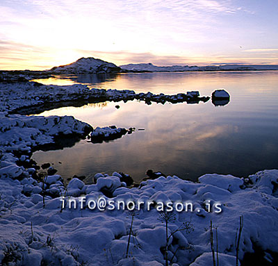 hs007142-01.jpg
lake Thingvellir