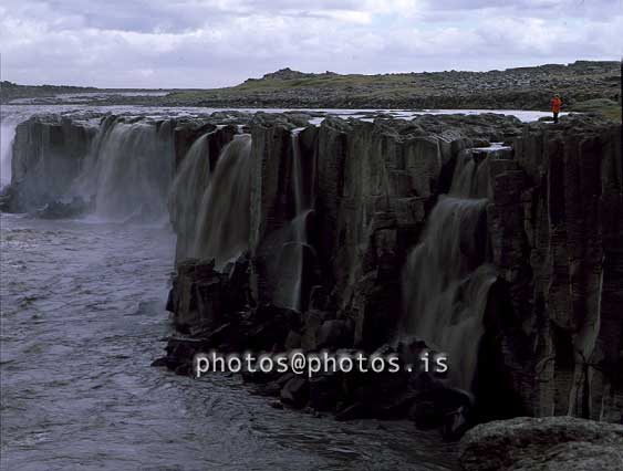 hs016281-01.jpg
Selfoss, Jökulsá á Fjöllum