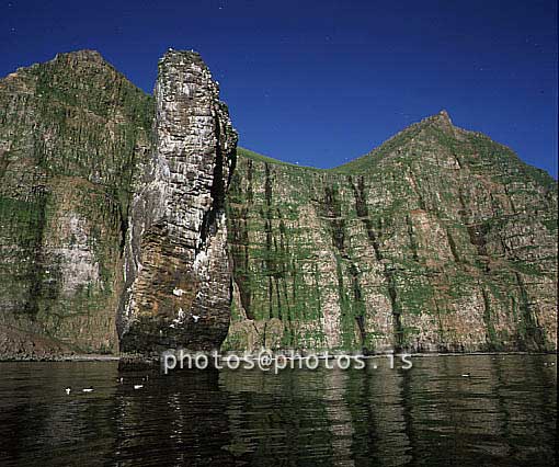 hs015316-01.jpg
Hælavíkurbjarg,Haelavikurbjarg,  Hornvík, west fjords( note kayak )