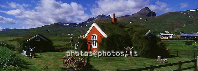 hs015049-01.jpg
Borgarfjörður eystri
from east Icleland, Borgarfjördur