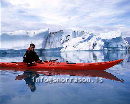 hs014096-01.jpg
Jökulsárlón, kayak, Glacier Lagoon