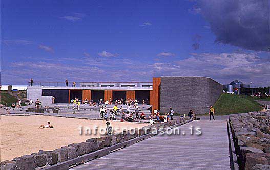 hs013165-01.jpg
Nauthólsvík, ylströndin, warm beach in Reykjavik