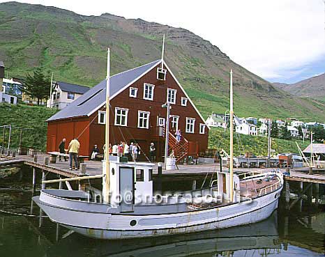 hs008873-01.jpg
museum in Siglufjördur, northwest Iceland