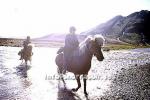 hs008306-01.jpg
Riding across Bláfjallakvísl river in south highland