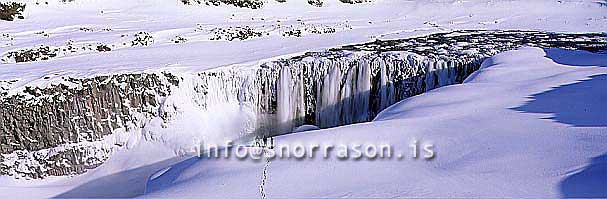 hs008246-01.jpg
Dettifoss waterfall at wintertime, N - Iceland