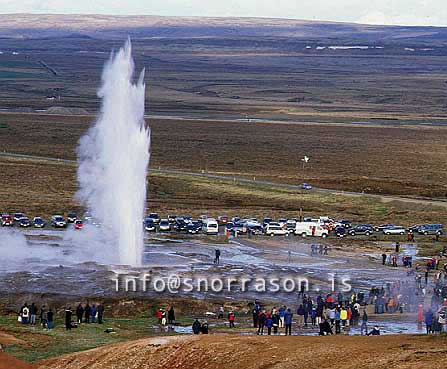 hs007682-01.jpg
The great Geysir !