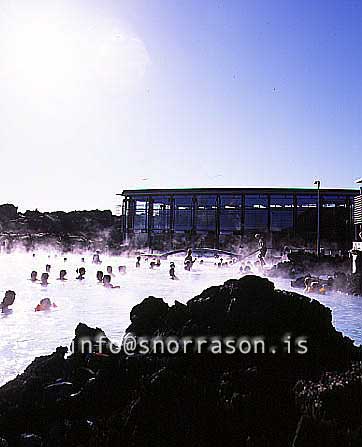 hs007515-01.jpg
Relaxing bath in the Blue Lagoon