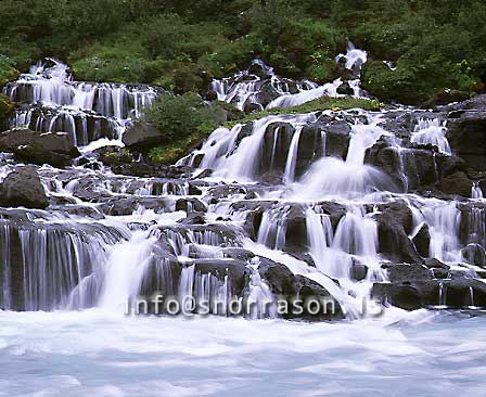 hs006369-01.jpg
Hraunfossar waterfall in Borgarfjördur, west Iceland