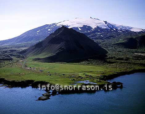 hs006097-01.jpg
Arnarstapi and Snaefellsnes glacier, west Iceland