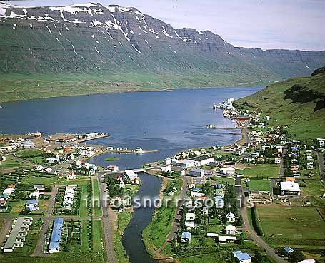 hs005961-01.jpg
Seydisfjördur in east Iceland