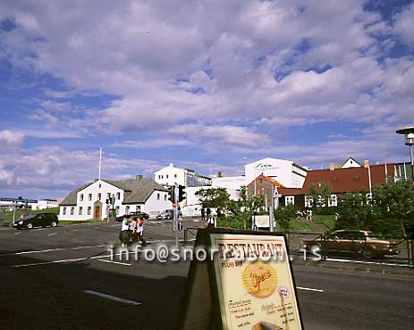 hs005643-01.jpg
from Laekjargata, Reykjavik city center