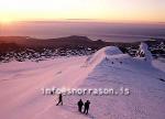 hs001139-01.jpg
 Midnightsun at the top of Snaefellsjökull glacier in w - Iceland