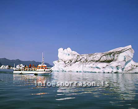 hs000919-01.jpg
The Glacier lagoon, SE - Iceland