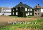 hs002720-01.jpg
gömul timburhús í Stykkishólmi
old timber houses in Stykkishólmur