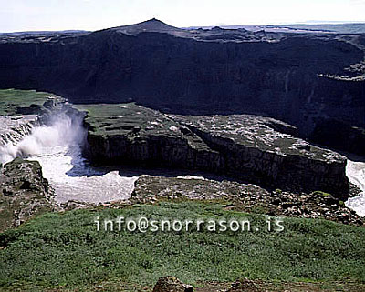 hs008934-01.jpg
Hafragilsfoss