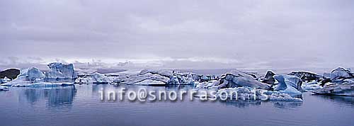 hs010737-01.jpg
from the Glacier Lagoon, SE Iceland