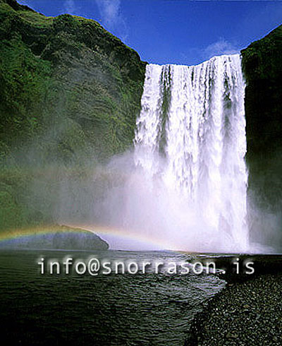 hs002958-01.jpg
Skógafoss