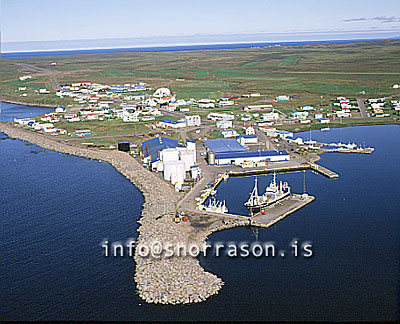 hs008025-01.jpg
Þórshöfn, Thorshofn