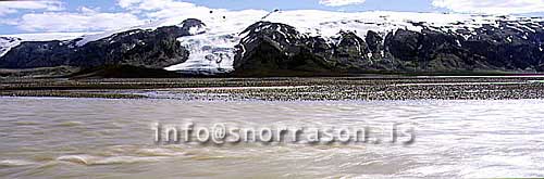 hs008161-01.jpg
Eyjafjallajökull glacier and Markarfljót river
S - Iceland