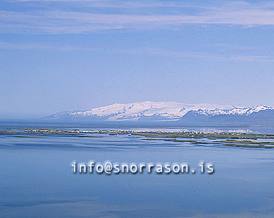 hs000991-01.jpg
Höfn í Hornafirði, Vatnajökull í baksýn