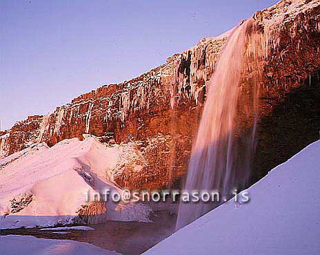 hs009144-01.jpg
vetrarsól, Seljalandsfoss