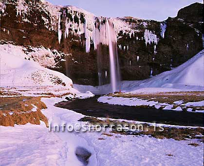 hs004010-01.jpg
vetur við Seljalandsfoss