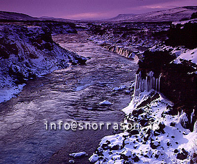 hs004196-01.jpg
Hraunfossar