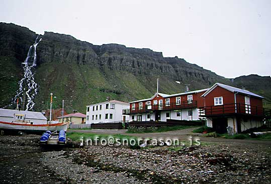 hs006492-01.jpg
Djúpavík
from Djúpavik