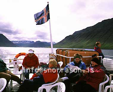 hs003703-01.jpg
Siglt á vestfirði
Sailing in the westfjords