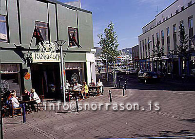 hs010111-01.jpg
í Akureyrarbæ