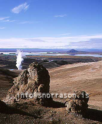 hs011483-01.jpg
Námasskarð í Mývatnssveit, útsýni til Mývatns
from Námaskard, subterranean area, view to Mývatn