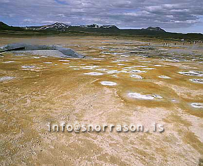 hs010461-01.jpg
Hverarönd í Mývatnssveit
Subterranean heat area in Hverarönd, Mývatn