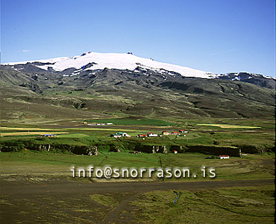 hs005995-01.jpg
Fagurhólsmýri, loftmynd, Öræfajökull